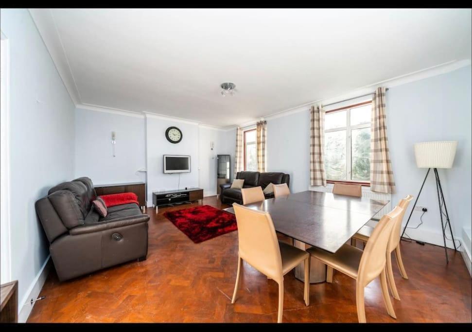Appartement Immaculate Spacious 3 Bedrooms Flat Wembley Park Londres